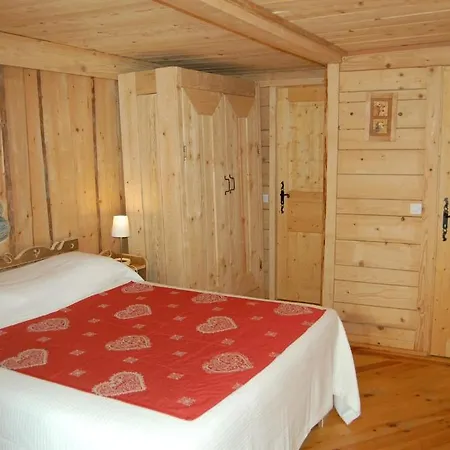 Country house Adrets D'en Haut