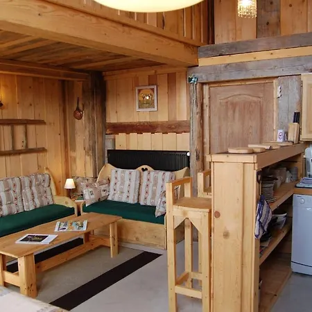 Country house Adrets D'en Haut *